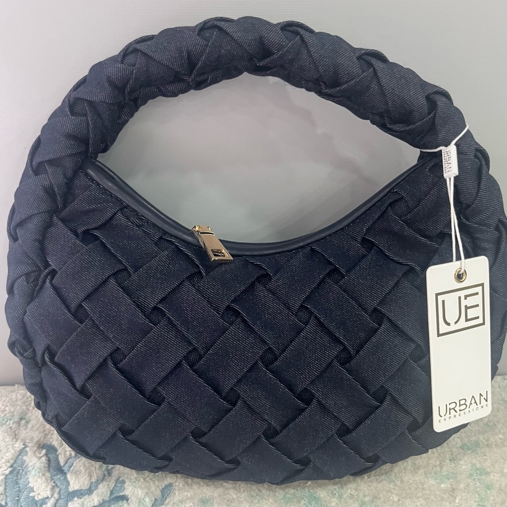 Urban Expressions Black Woven Women's Bag - Picture 2 of 7